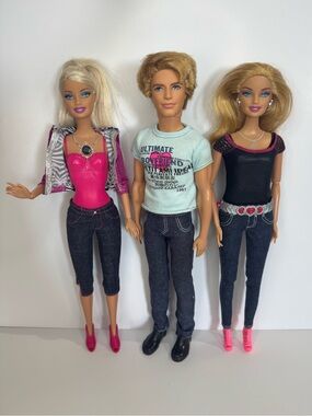 Gimmick Barbie Dolls Lot Bundle